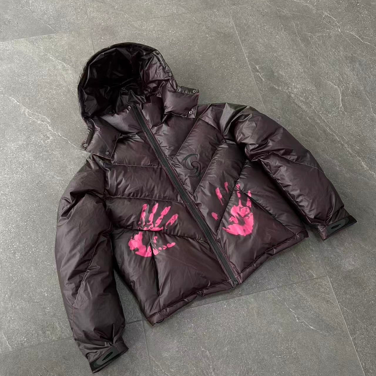 “Dissipate” HEAT REACTIVE PUFFER - Wine